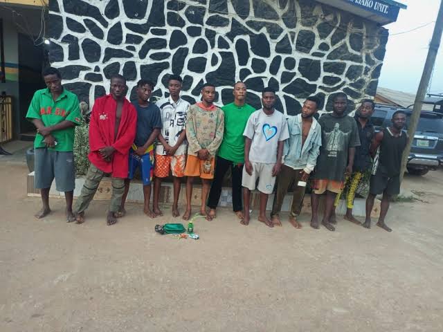 "Eleven Suspected - Cultists Arrested: - In Ogun: - CeZzA's Blog.